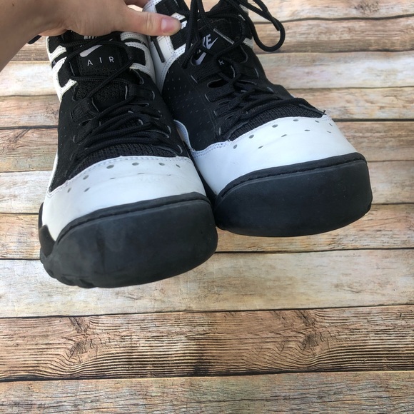 Nike Air Darwin High Dennis Rodman Sneakers - Picture 3 of 8